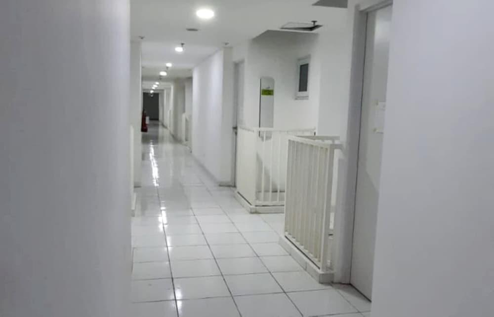 Тангеранг: Aero Room
