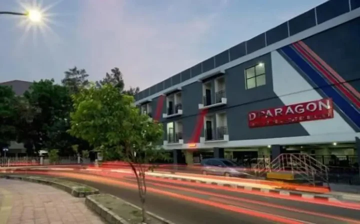 Депок: D'Paragon Karang Malang