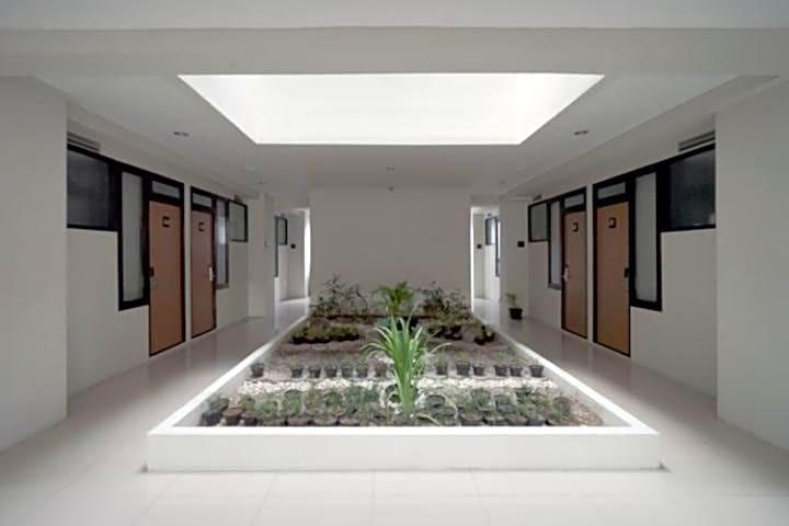 Суракарта: D'Paragon Sumber Solo