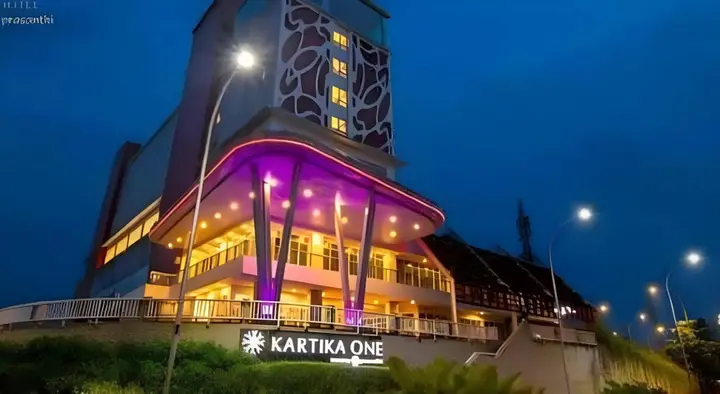 Джакарта: Kartika One Hotel Jakarta