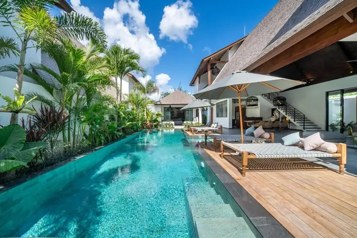 Переренан: Exclusive Villas Complex, 8 BR, Canggu With Staff