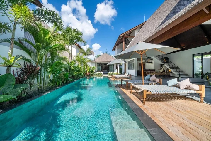 Переренан: Exclusive Villas Complex, 8 BR, Canggu With Staff