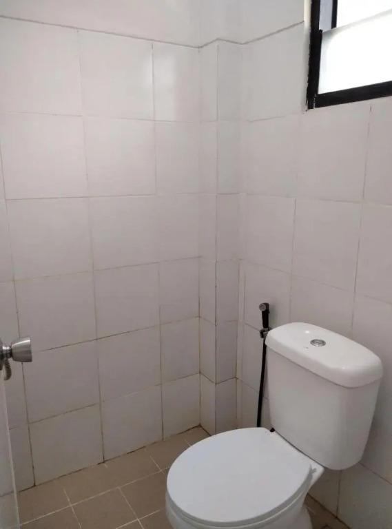 Депок: Wisma Anton Soedjarwo