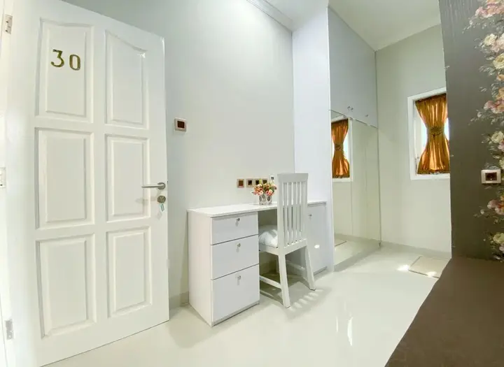 Guesthouse Putri Griya Fikarda by ZUZU — фото 2
