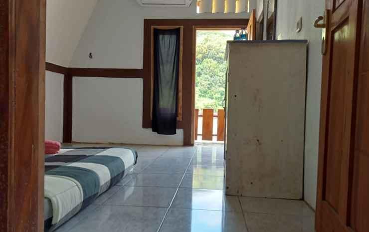 Кебумен: Pantai Suwuk River View Bungalow