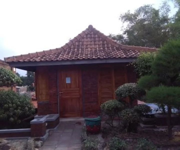 Травас: Villa Mediana