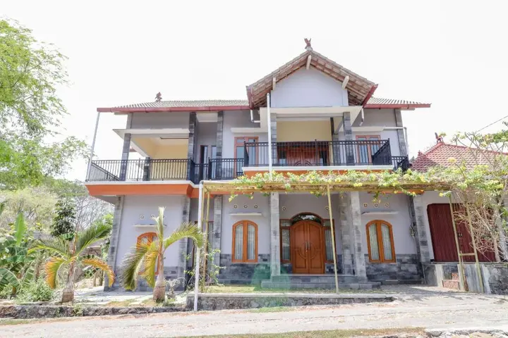 Батуретно: Dewisri Homestay