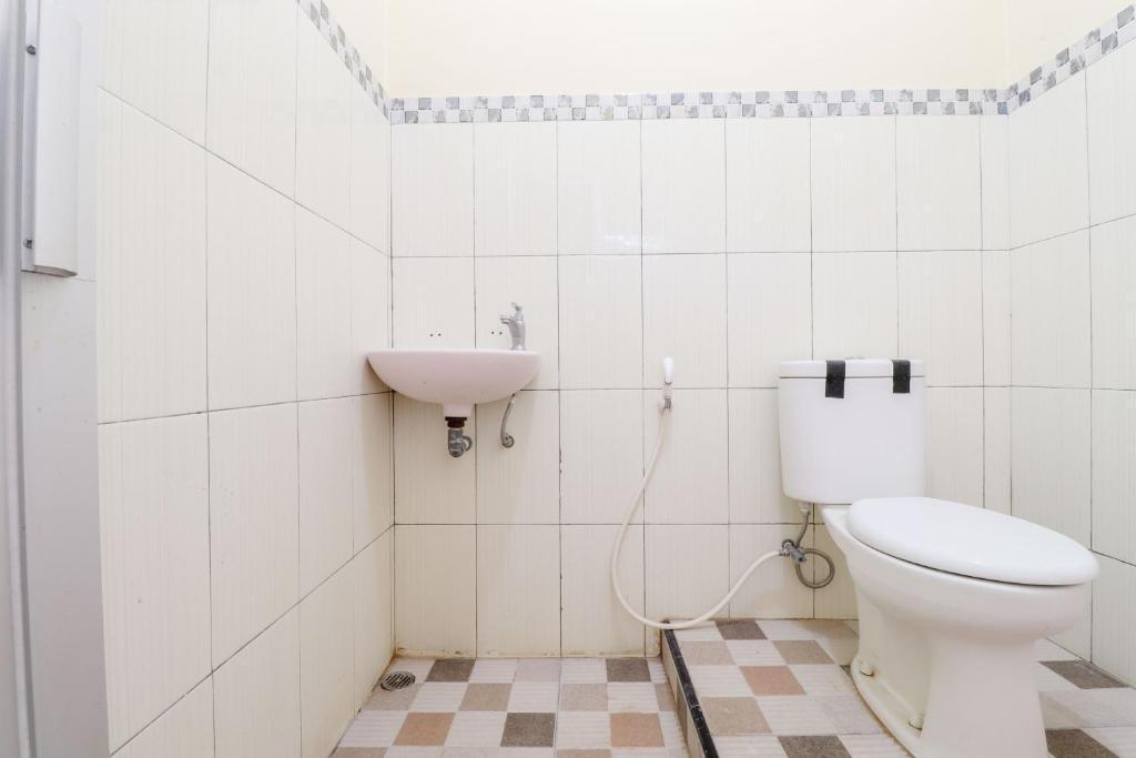 Батуретно: Dewisri Homestay