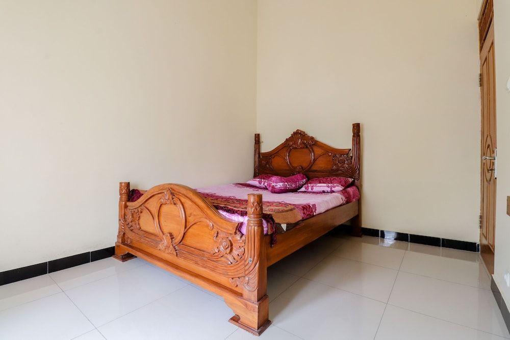 Батуретно: Dewisri Homestay
