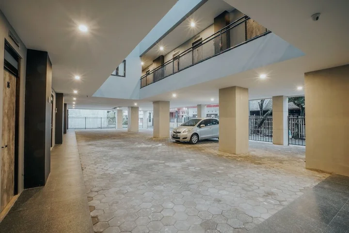 Депок: Dparagon Perumnas