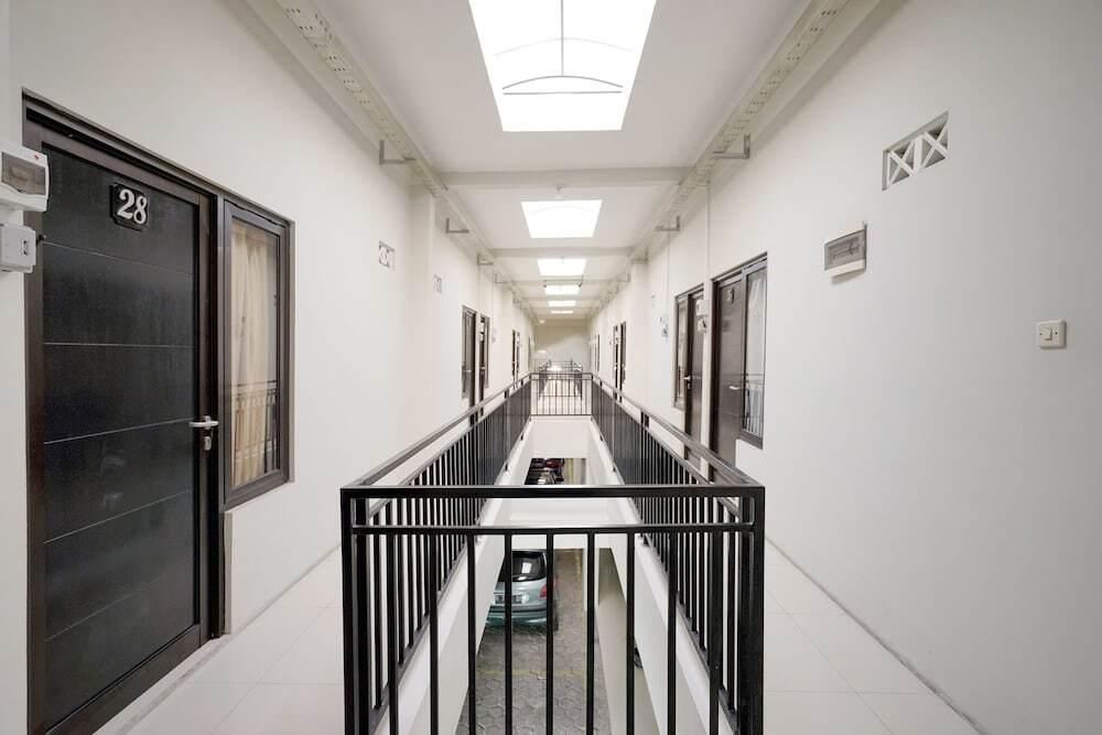 Семаранг: Dparagon Jalan Jogja