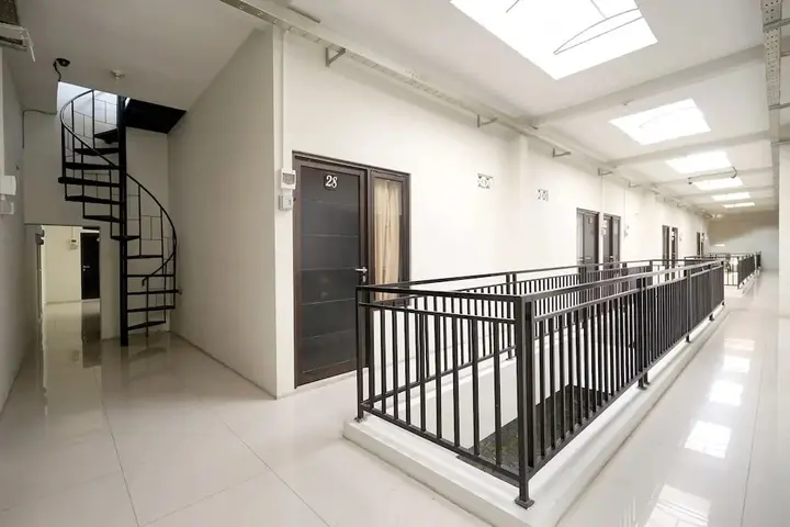 Семаранг: Dparagon Jalan Jogja