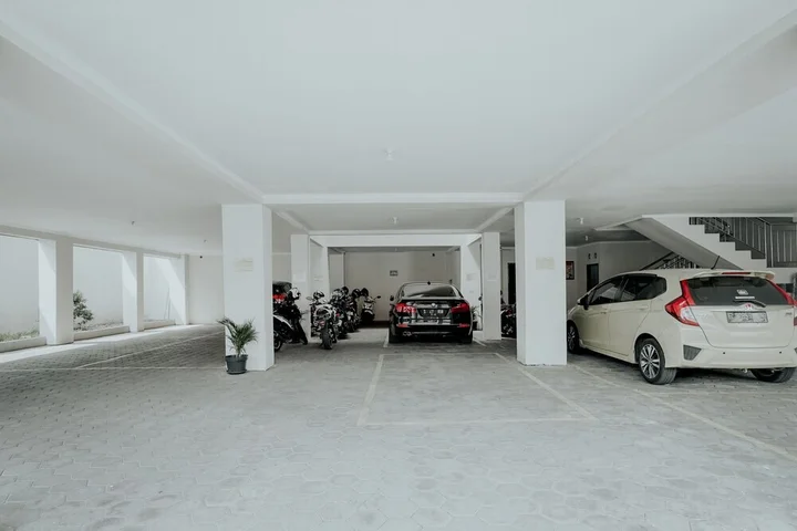 Семаранг: Dparagon Jalan Jogja
