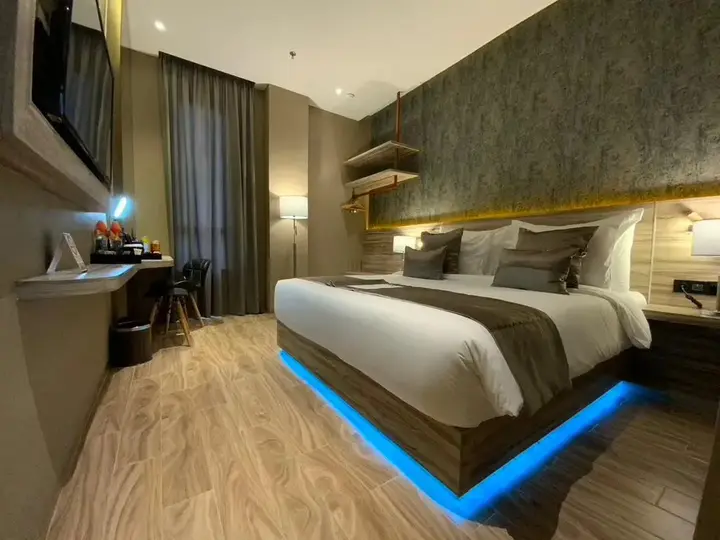 Медан: De Paris Hotel