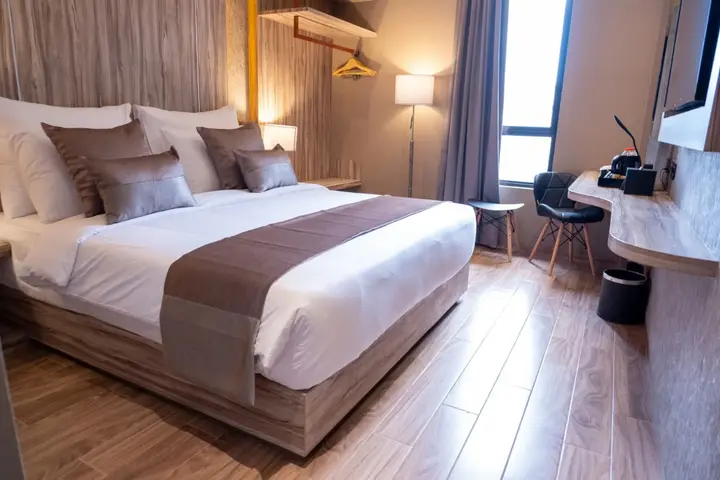 Медан: De Paris Hotel