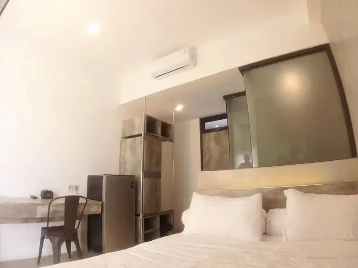 Джакарта: Dparagon Gajah Mada