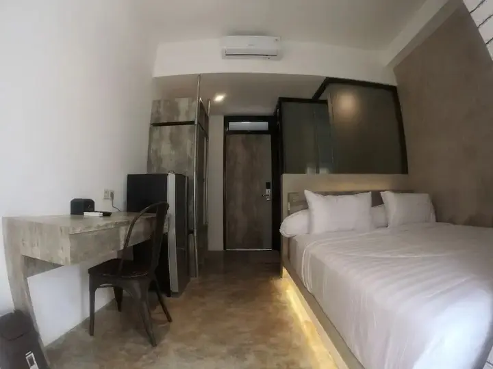 Джакарта: Dparagon Gajah Mada