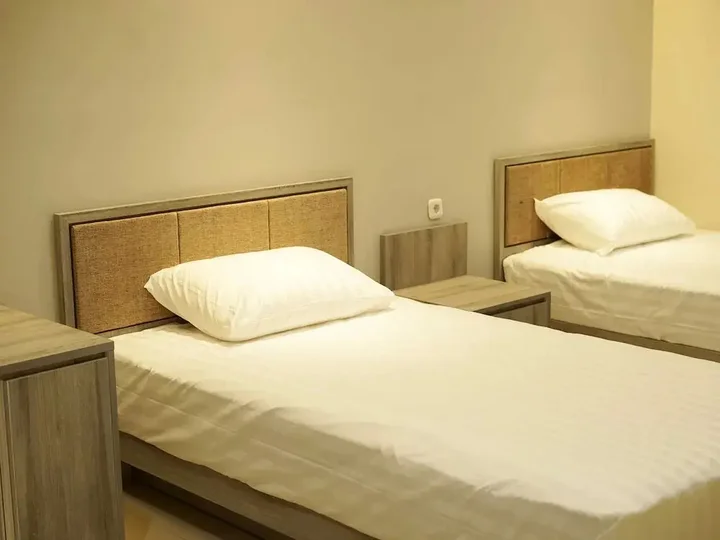 Суракарта: Djuragan Kamar Priority Inn