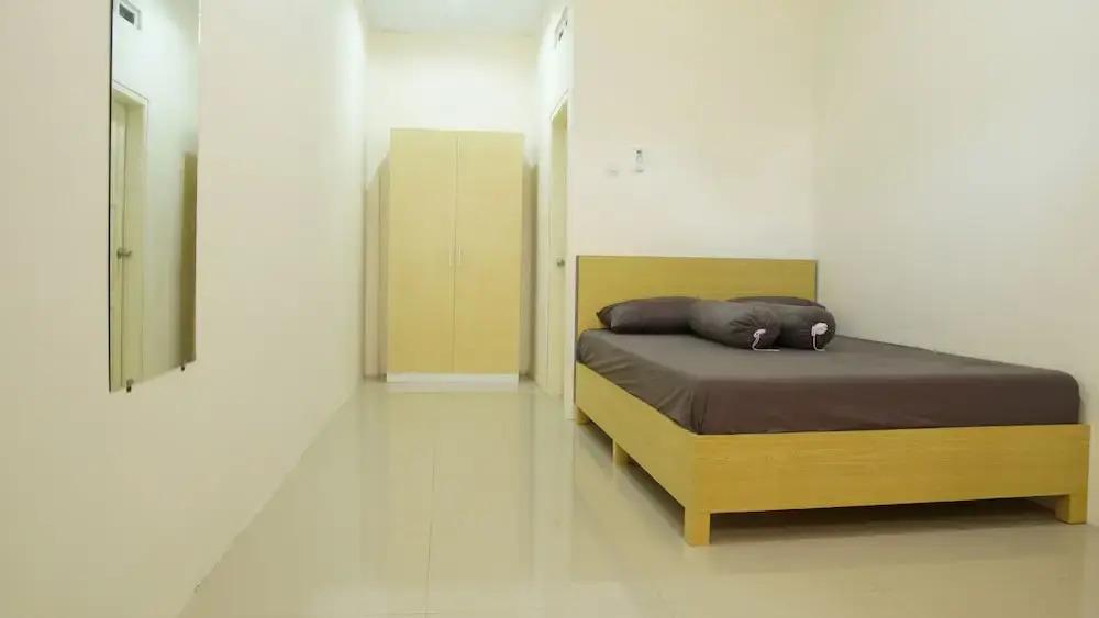 Djuragan Kamar Karangnongko — фото 2
