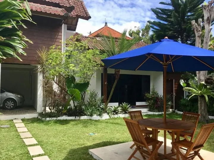 Чангу: 3 Bedroom Authentic Villa In Canggu