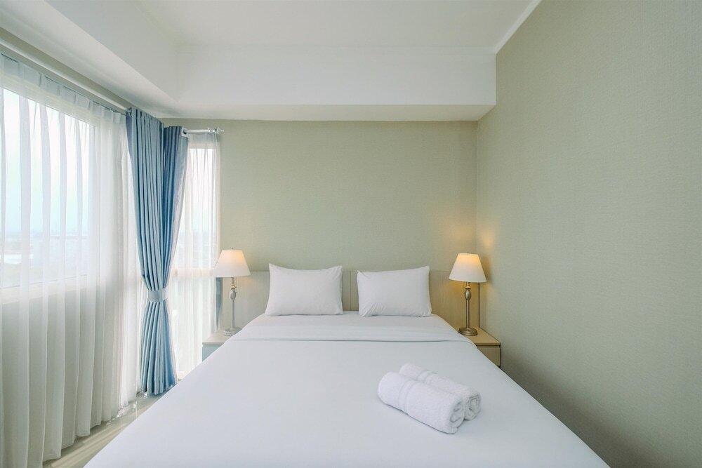 Чикаранг: Comfortable and Spacious 2BR at Oasis Cikarang Apartment