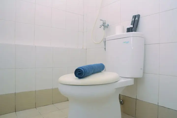 Джакарта: Comfy and Furnished 2BR Bassura City Apartment near Mall