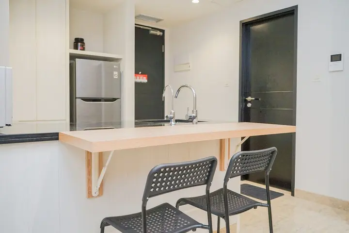 Legok: Chic And Strategic 2Br Apartment At Branz Bsd