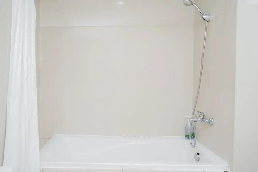 Legok: Fully Furnished with Comfortable Design 2BR Apartment Atria Residences