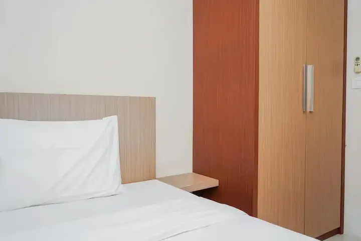Fully Furnished with Comfortable Design 2BR Apartment Atria Residences — фото 4
