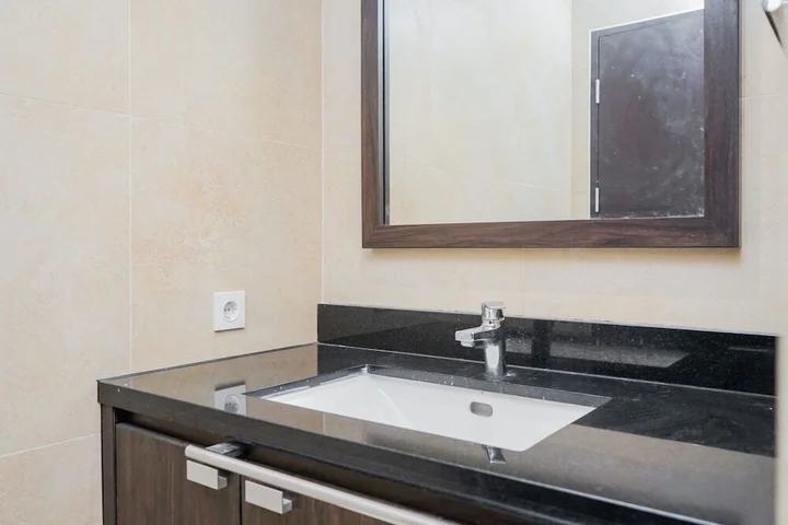 Legok: Exclusive with Comfortable 2BR Apartment at Branz BSD