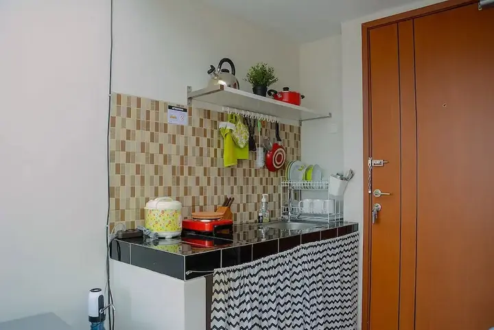 Депок: Elegant Studio Apartment Margonda Residence 5