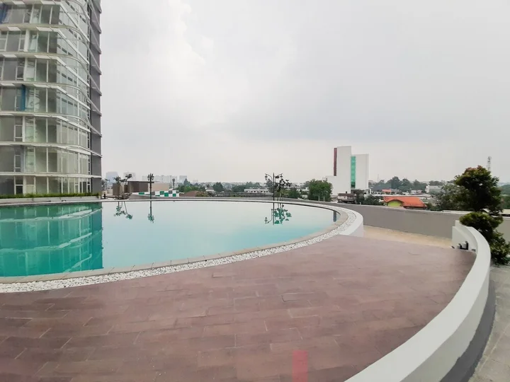 Legok: Fully Furnished Studio with Comfort Design Majestic Point Serpong Apartment