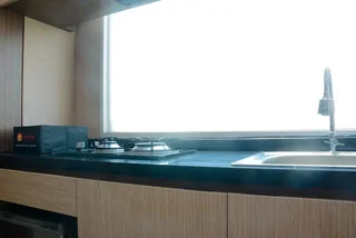 Депок: Cozy and Minimalist Studio Apartment at Saladdin Mansion