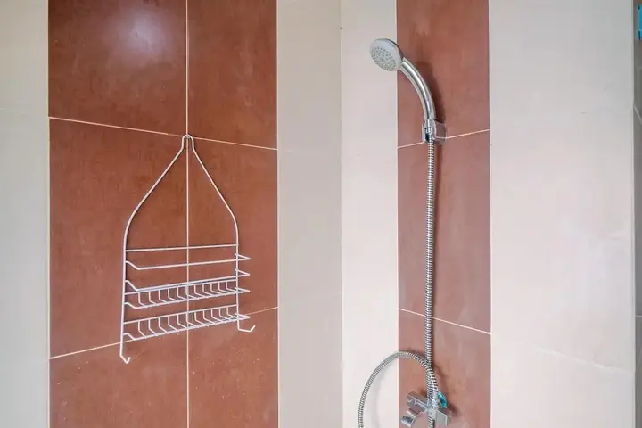 Депок: Compact and Simple Studio Apartment at Saladdin Mansion