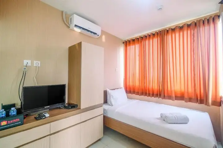 Compact and Simple Studio Apartment at Saladdin Mansion — фото 4