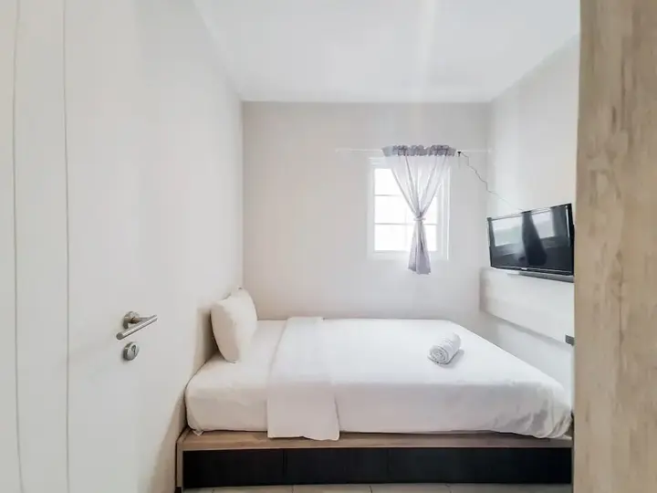 Legok: Best Deal Studio at Alesha Vanya Park Guest House (Sharing Bathroom)