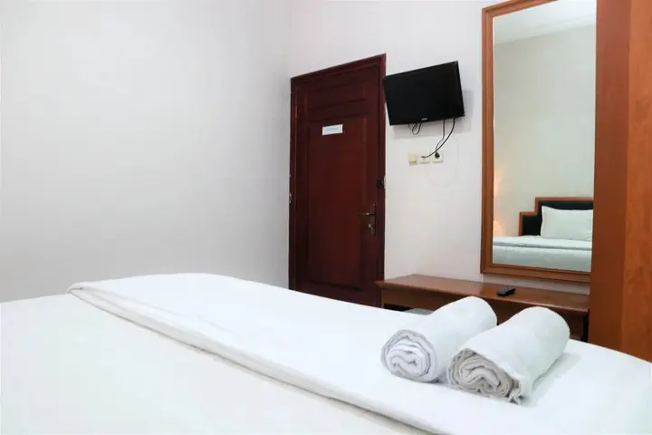 Сурабая: Hotel Istana Permata Juanda