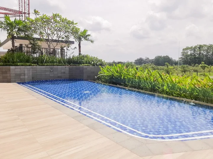 Legok: Spacious 1BR Apartment at Marigold Nava Park