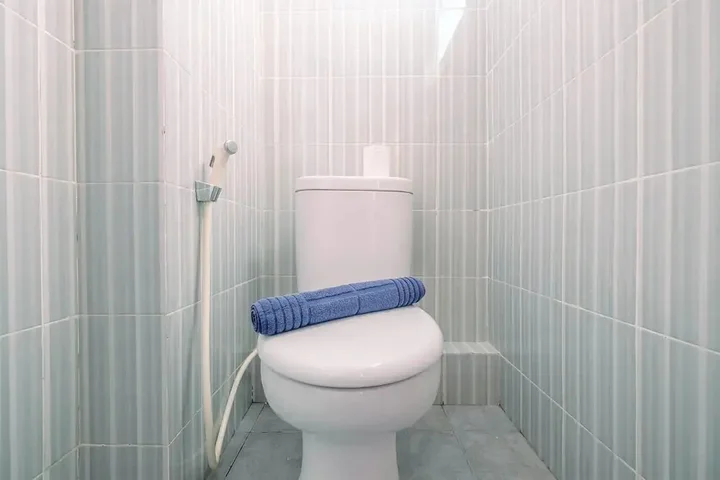 Депок: Comfortable 2BR Apartment at Cinere Resort