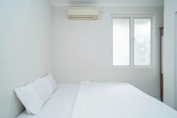 Legok: M Room Residence