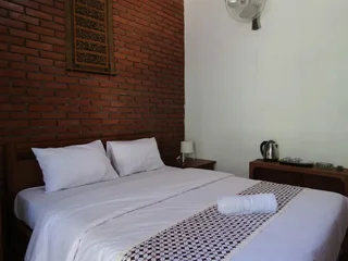 Боробудур: Penginapan Udin Syariah Bukit Rhema