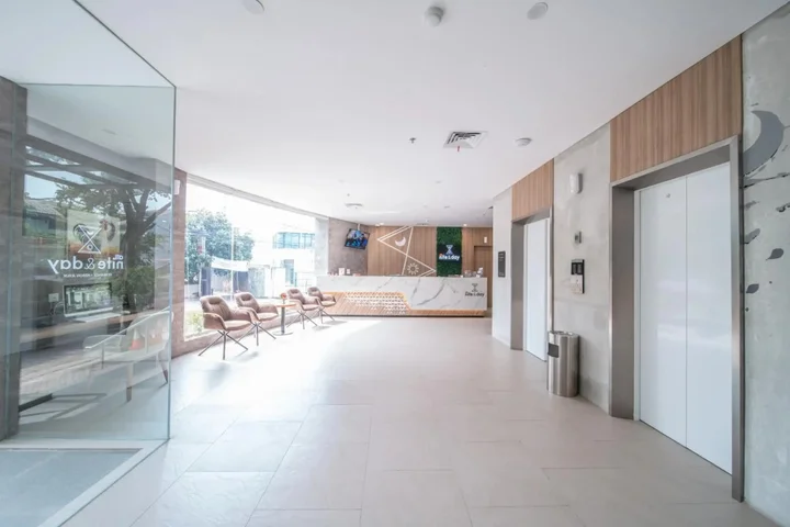 Джакарта: All Nite & Day Residence - Kebon Jeruk