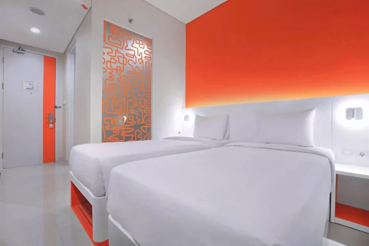 Legok: Starlet Hotel BSD City
