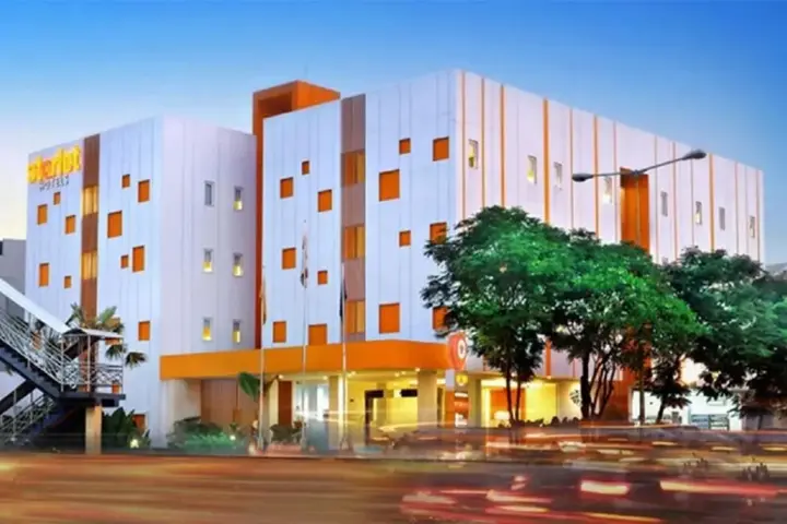 Legok: Starlet Hotel BSD City