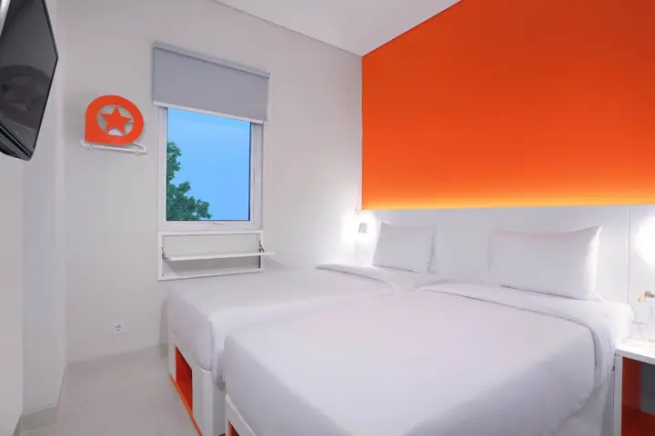 Legok: Starlet Hotel BSD City