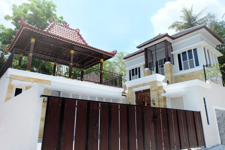 Батуретно: Villa Jogja Grand Bale with Private Pool by Simply Homy