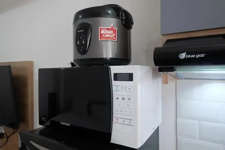 Джакарта: Good Deal Bassura City Studio Apartment