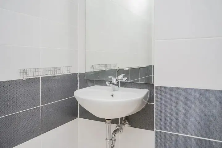 Legok: Cozy and Luxury 1BR Apartment at Scientia Residence