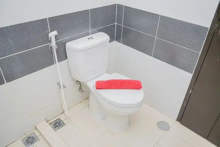 Legok: Cozy and Luxury 1BR Apartment at Scientia Residence