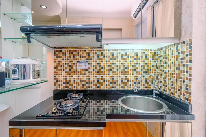 Джакарта: Cozy Stay 2BR Bassura City Apartment